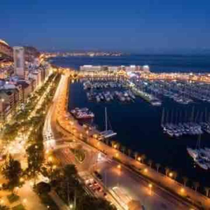 Apartment Oumnia 1 - City Center 丹吉尔 外观 照片