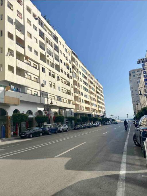 Apartment Oumnia 1 - City Center 丹吉尔 外观 照片