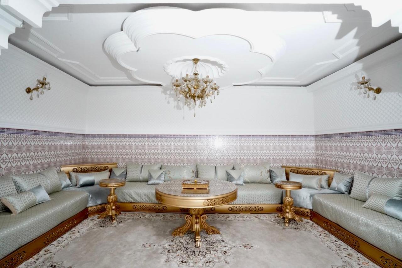 Apartment Oumnia 1 - City Center 丹吉尔 外观 照片