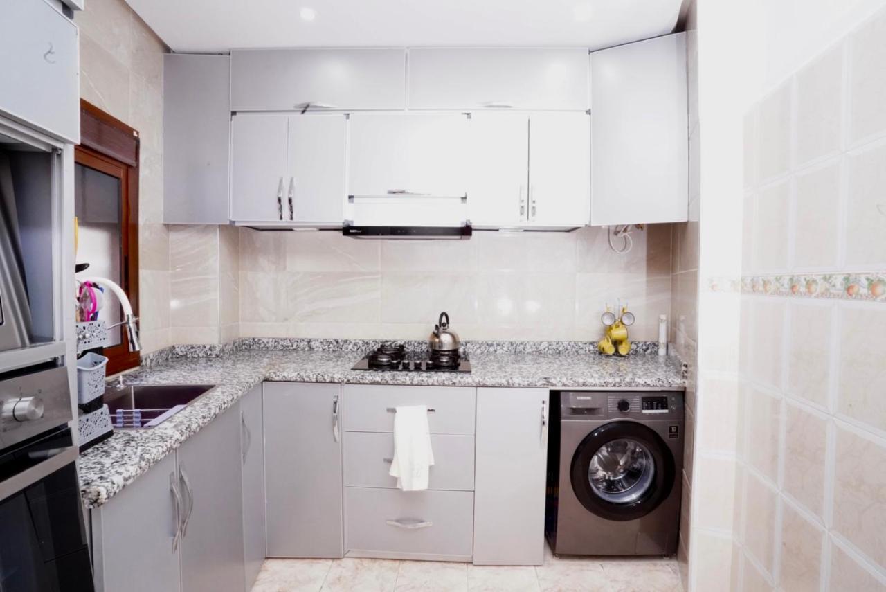 Apartment Oumnia 1 - City Center 丹吉尔 外观 照片